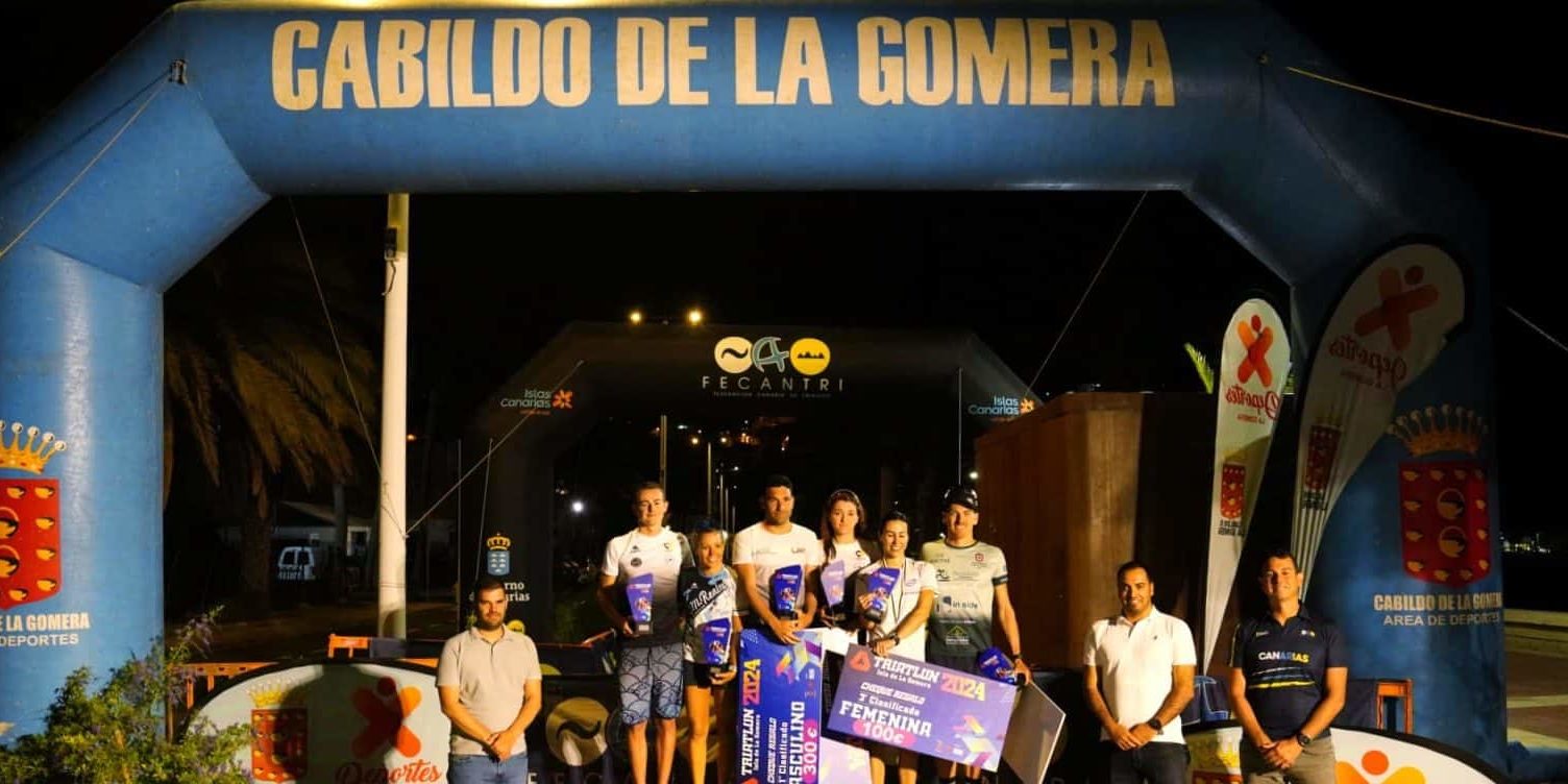 220924 Podio de la clasificación general del triatlón Isla de La Gomera 2024