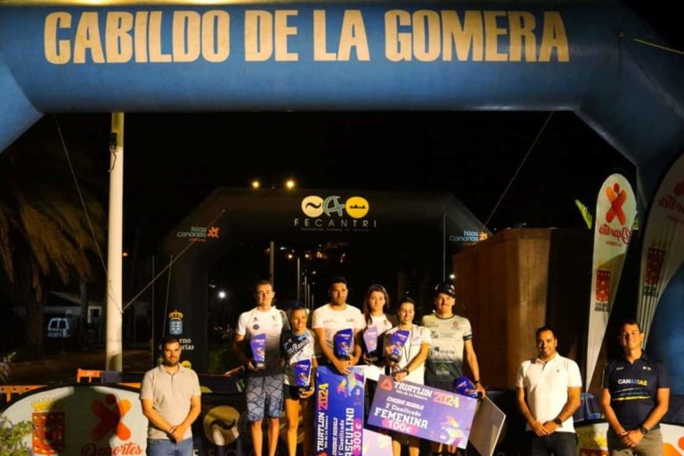 220924 Podio de la clasificación general del triatlón Isla de La Gomera 2024