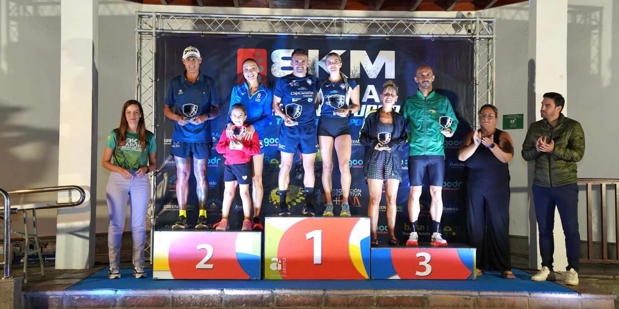 Arona podio conjunto Carrera Nocturna K8