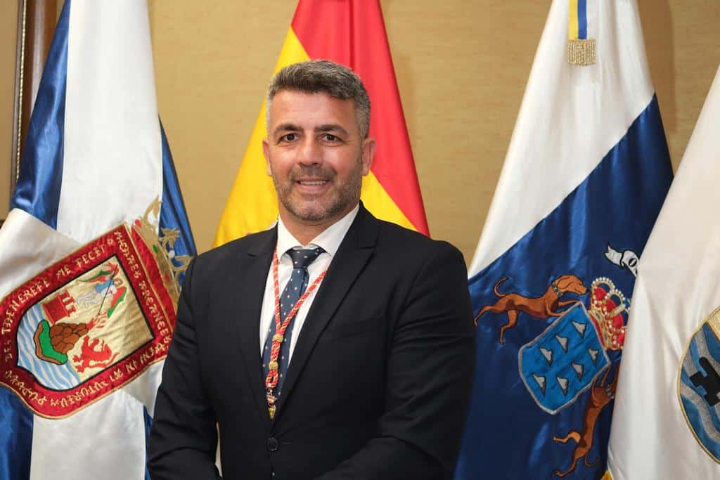 LUIS JAVIER GONZÁLEZ-FIESTAS DE PU