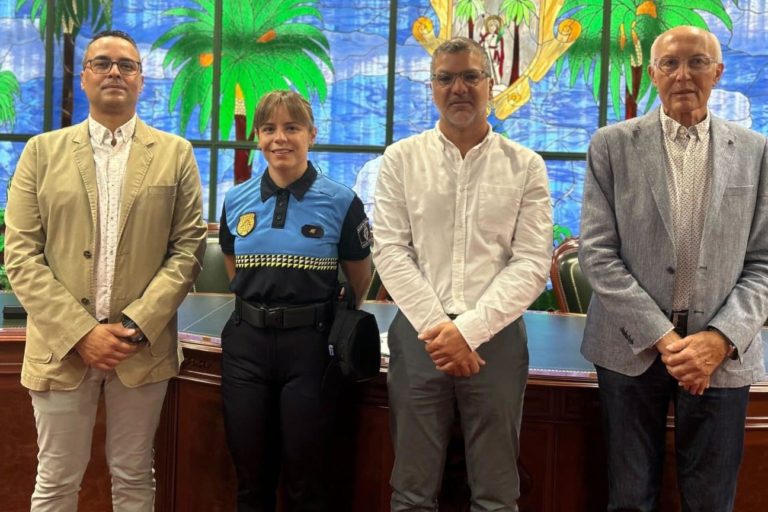 NP Policía y funcionario Santa Ursula