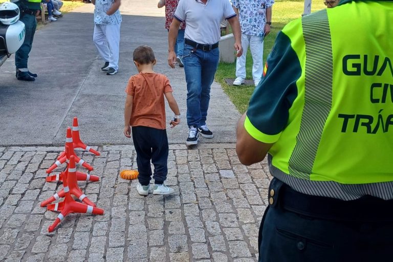 Visita Guardia Civil Tráfico2