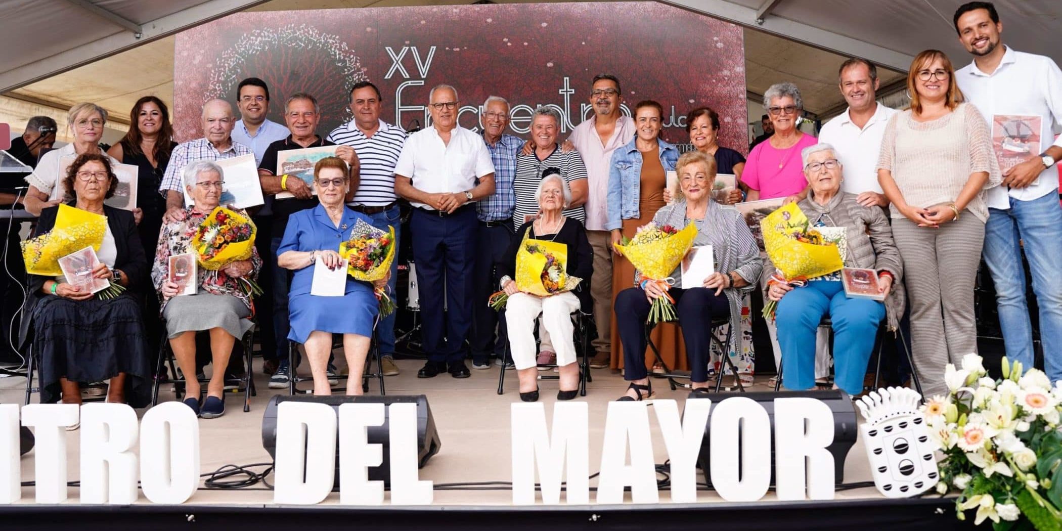 día del mayor 24-174 (2) (1)