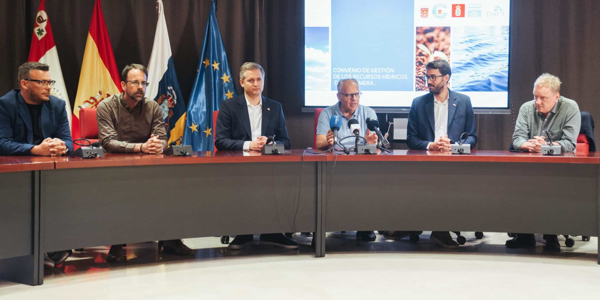 101024 Firma del convenio entre La Gomera y Dinamarca para el impulso de un proyecto tecnológico conjunto para la gestión de los recursos hídricos