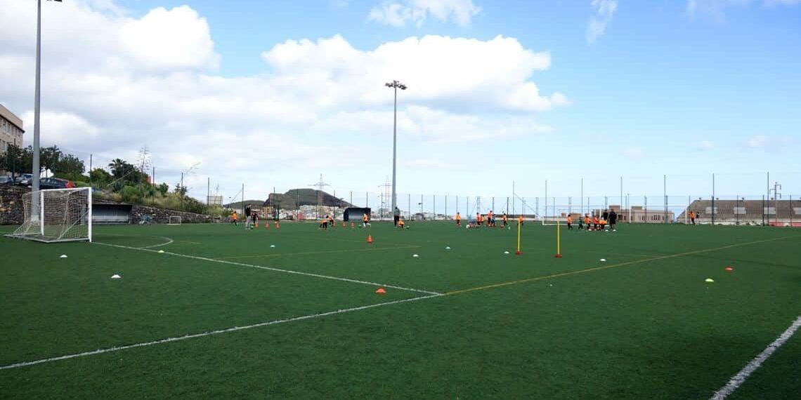241008 Campo de fútbol de Barranco Grande