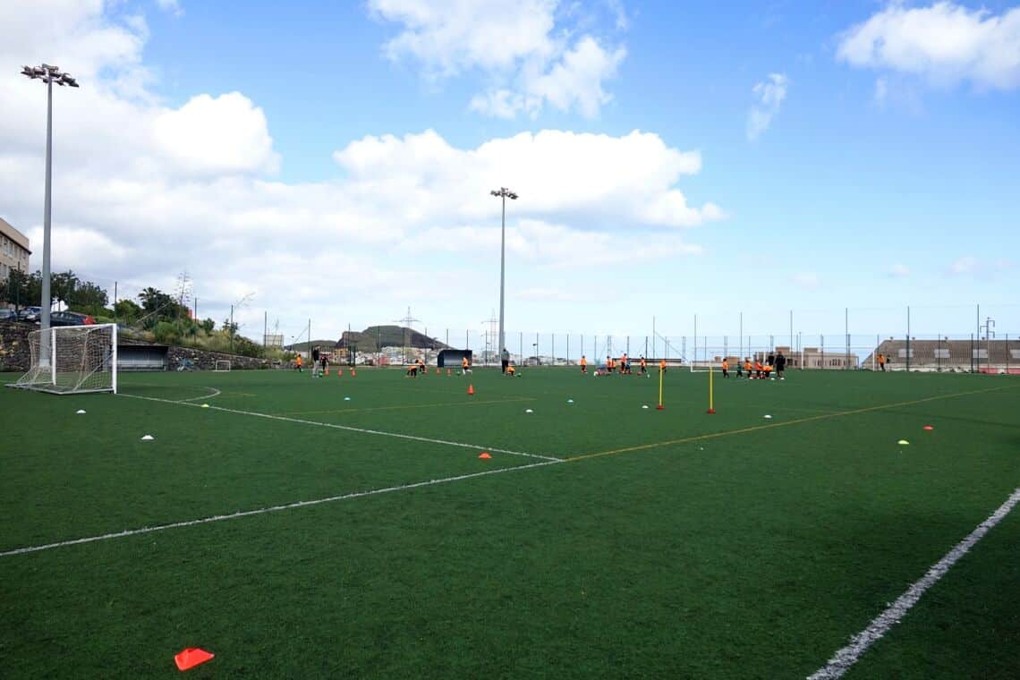 241008 Campo de fútbol de Barranco Grande