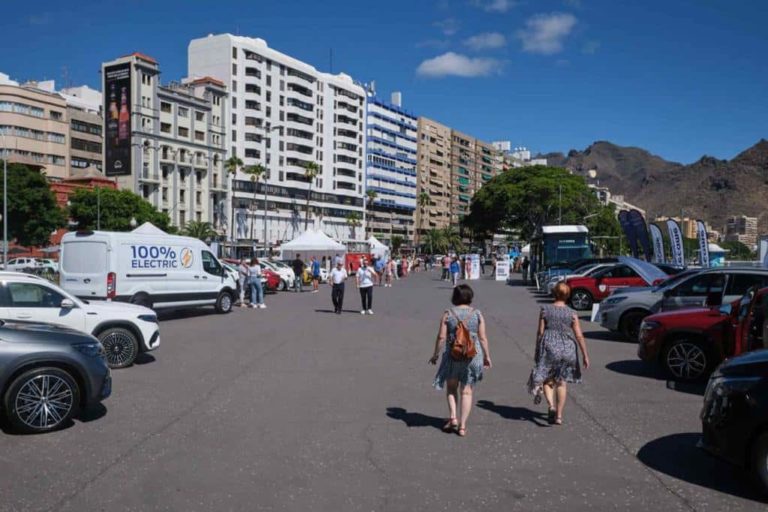 241024 Explanada onde se celebrará el Festival Isla Viva