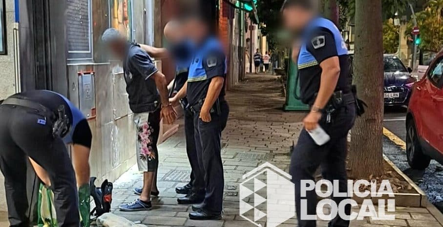 241027 La Policía Local detiene a un varón implicado en los últimos incendios de contenedores de residuos
