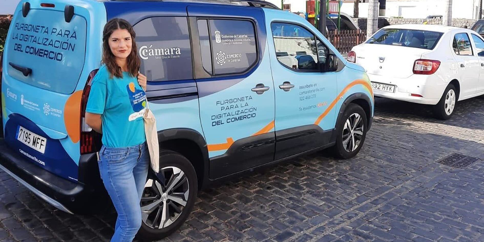 DINAMIZADORA DE LA FURGONETA