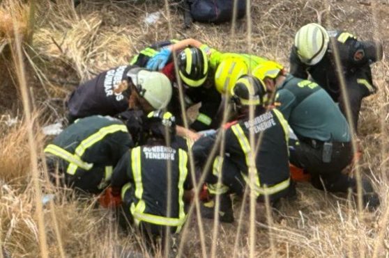 HOMBRE HERIDO EN UN BARRANCO DE CANDELARIA1 16-10-24