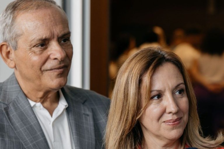 La presidenta del Cabildo Rosa Dávila y el consejero de Empleo y Educación, Efraín Medina