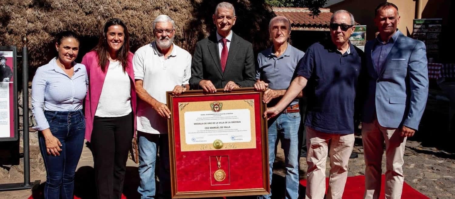 MANUEL DE FALLA-MEDALLA DE ORO DE LA OROTAVA1