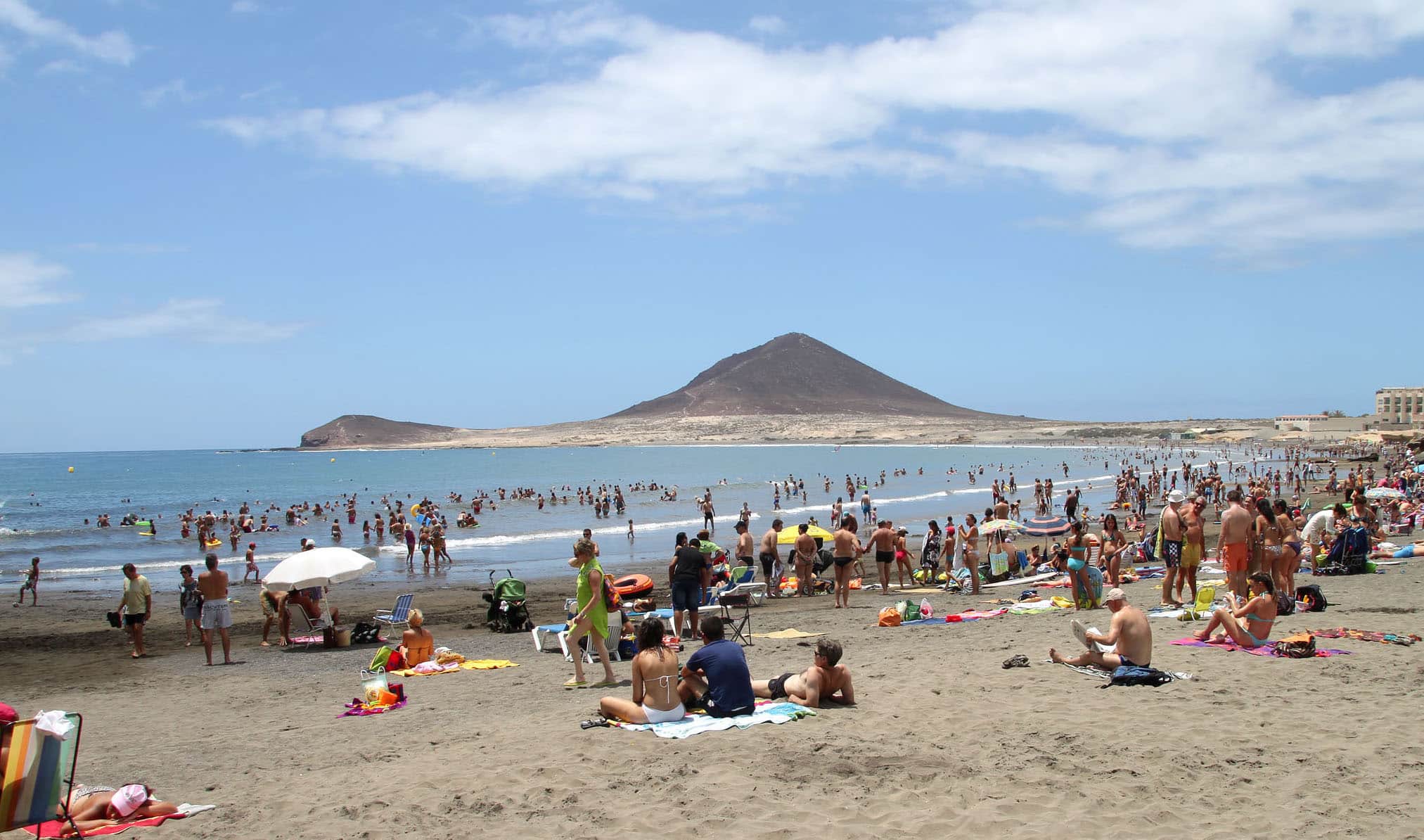 PLAYA CENTRAL DE EL MÉDANO-REABIERTA 17-10-24