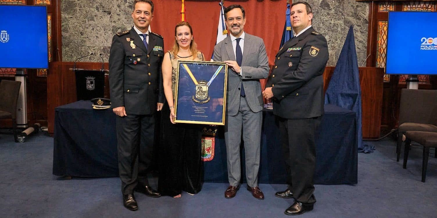 POLICIA NACIONAL 002