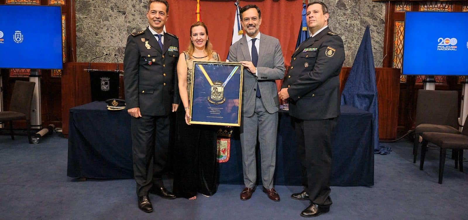 POLICIA NACIONAL 002