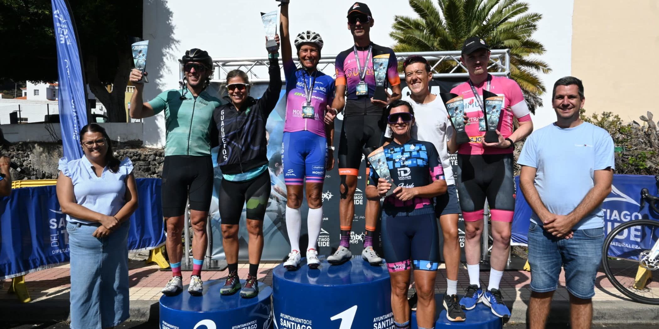 Pódium masculino y femenino general