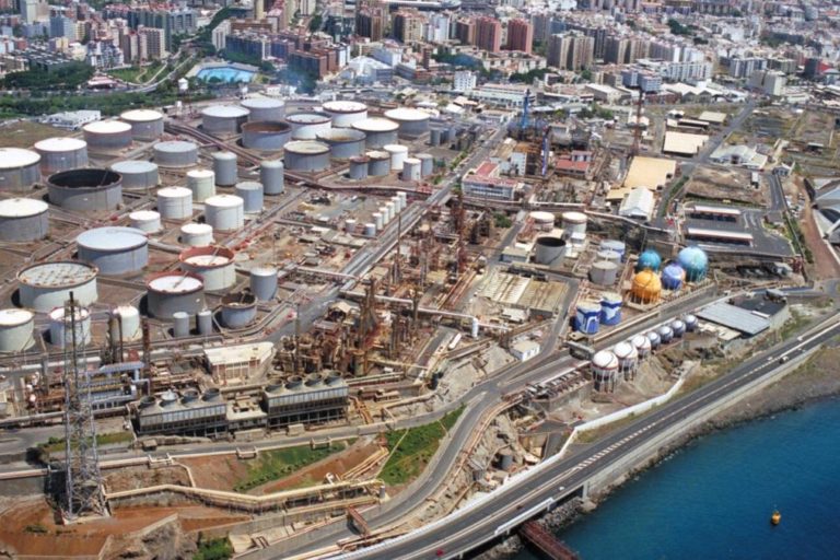 REFINERÍA DE SANTA CRUZ DE TENERIFE2 1-10-24