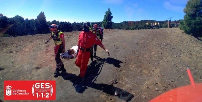 SENDERISTA RESCATADA TRAS SUFRIR UNA CAÍDA EN EL PINAR-EL HIERRO 19-10-24