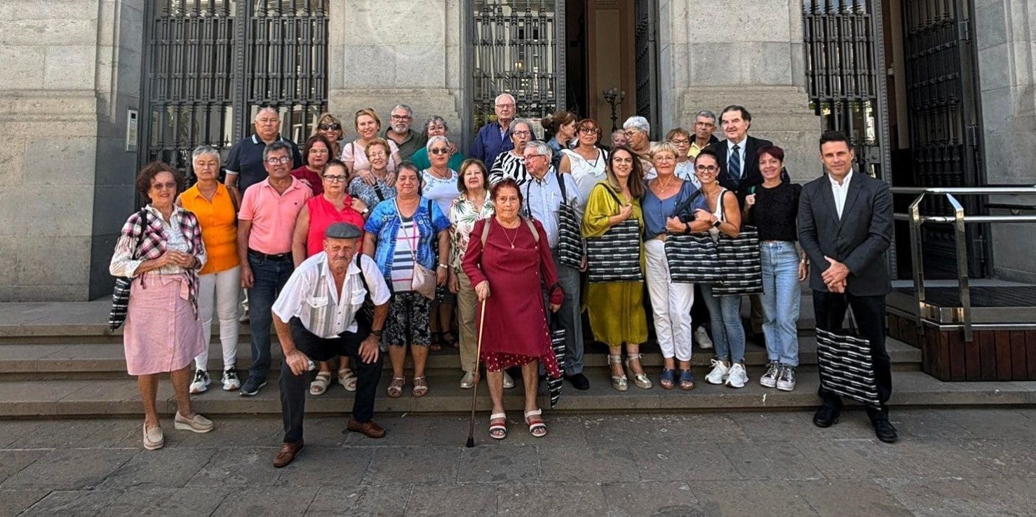 Visita_mayores_Banco_España