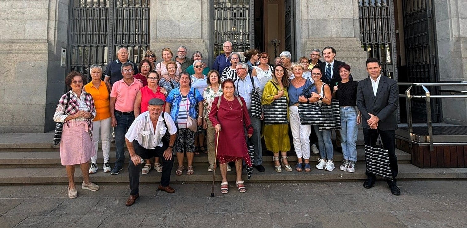 Visita_mayores_Banco_España