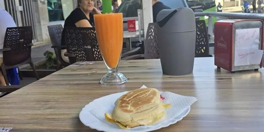 241125 Papeleras para residuos en bares y cafeterías