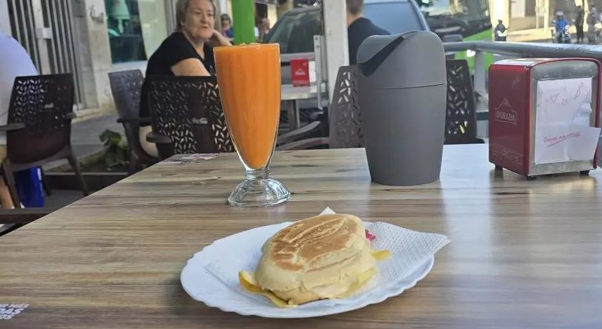 241125 Papeleras para residuos en bares y cafeterías