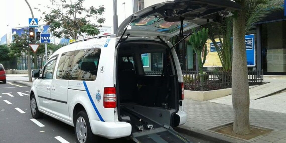 241128 Pago de subvenciones a los taxis adaptados PMR