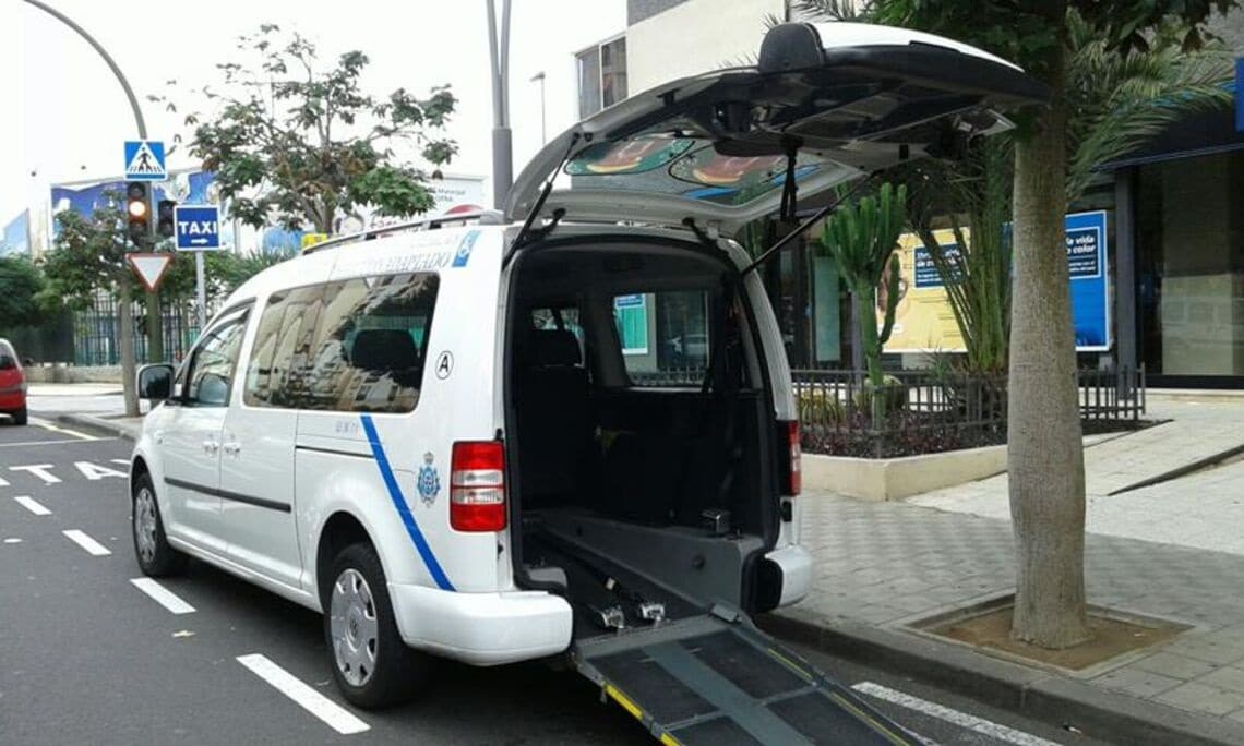 241128 Pago de subvenciones a los taxis adaptados PMR