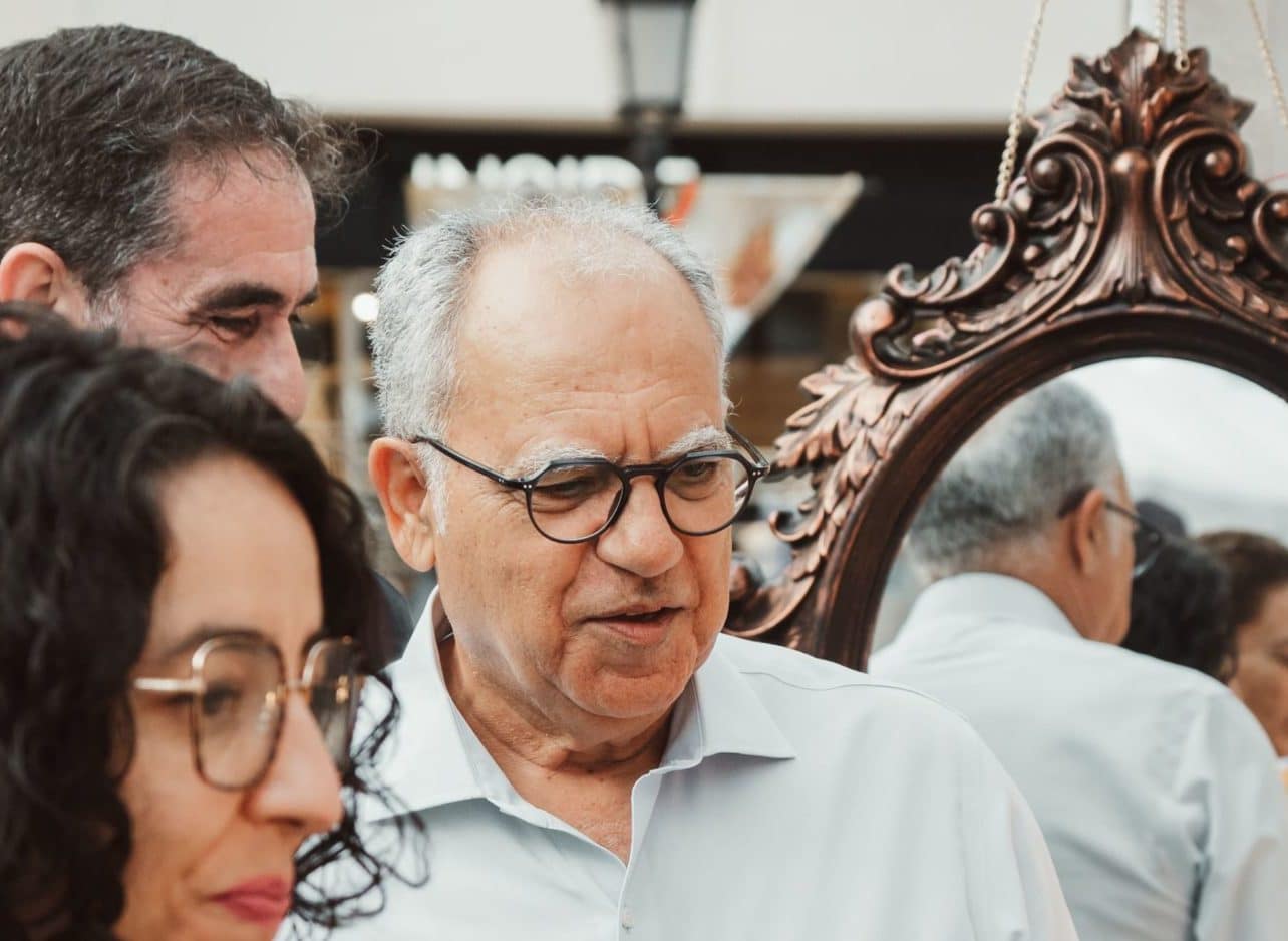 301024 Casimiro Curbelo, junto a la consejera de Artesanía, Cristina Ventura
