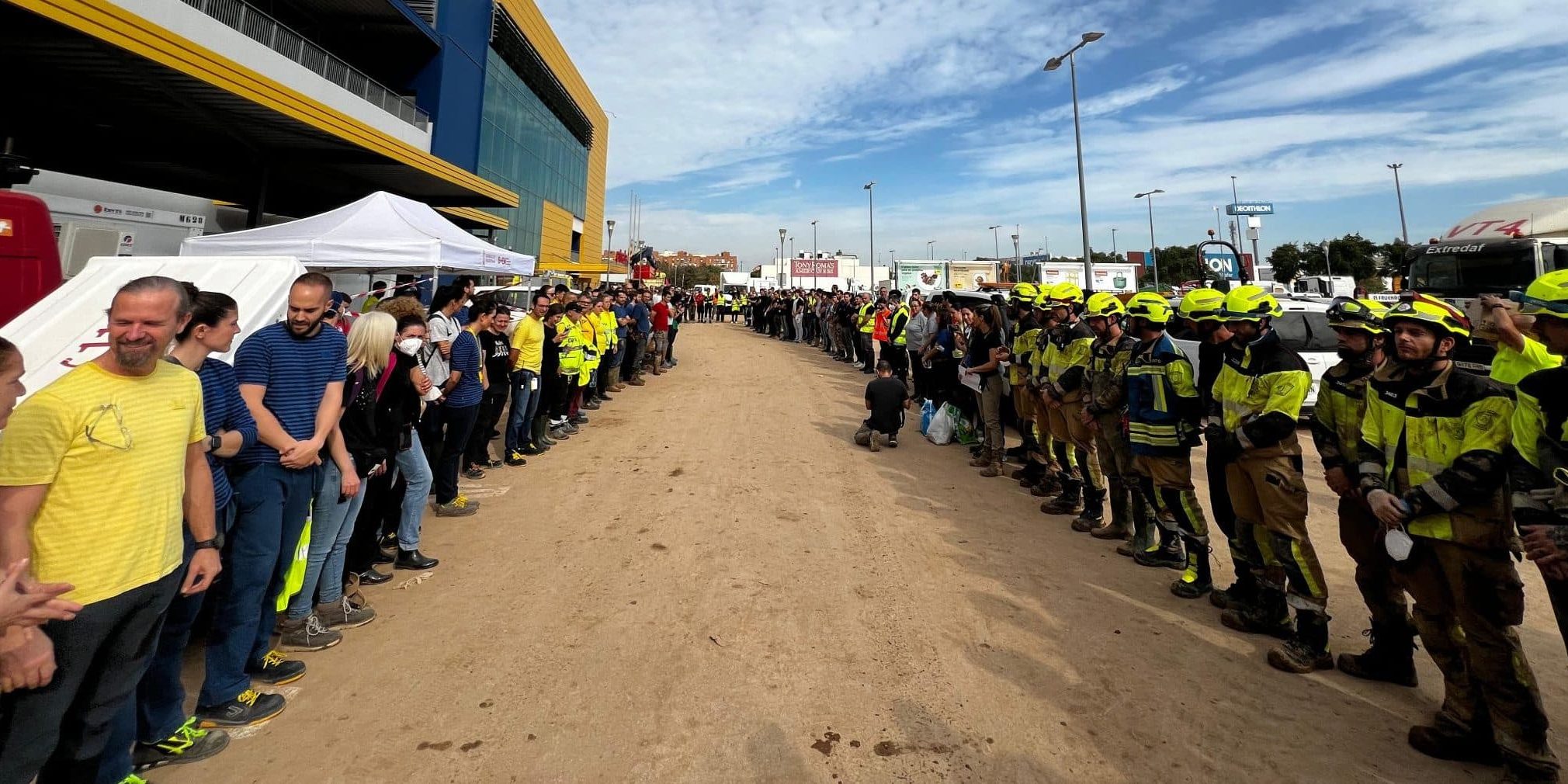 DISPOSITIVO DE EMERGENCIAS CANARIO EN VALENCIA-MINUTO DE SILENCIO 8-1-24