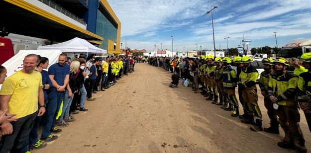 DISPOSITIVO DE EMERGENCIAS CANARIO EN VALENCIA-MINUTO DE SILENCIO 8-1-24