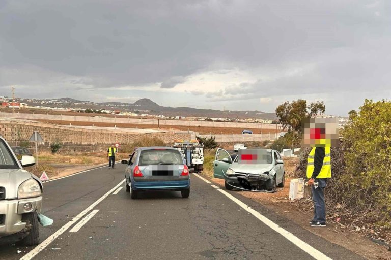 DOS HERIDOS GRAVES EN UN ACCIDENTE EN TELDE 20-11-24