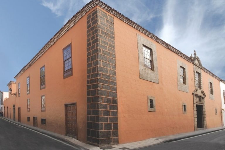 Fachada Lercaro