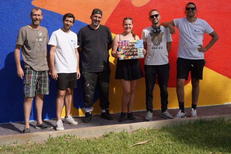 Ganadora y Unlogic Crew