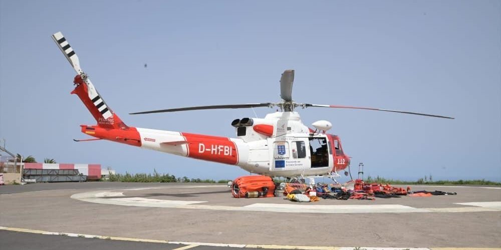 Helicóptero del GES del Gobierno de Canarias