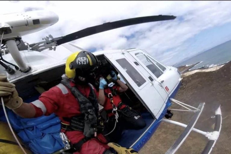 HELICÓPTERO EN LA ISLA DE LOBOS 13-11-24
