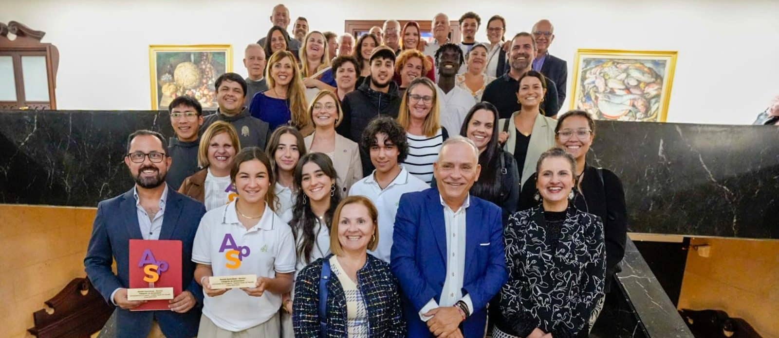 PREMIOS FORMACIÓN 001
