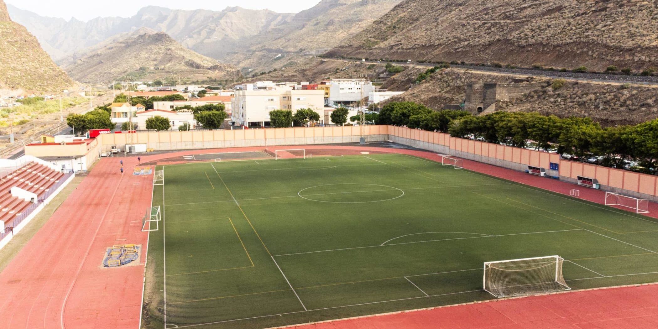 campo de fútbol de san sebastián (1)-min