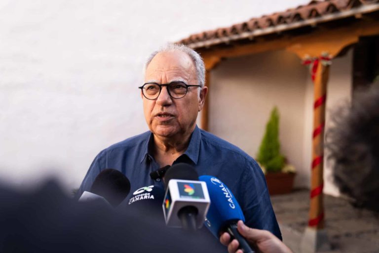 121224 Casimiro Curbelo, presidente del Cabildo de La Gomera