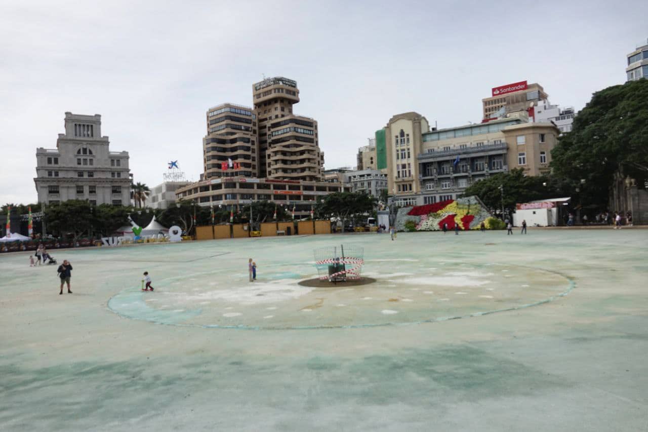 241214 Lago de la Plaza de España (1)