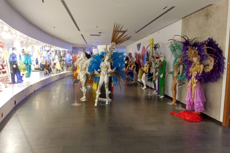 241216 Casa Carnaval Navidad (1)