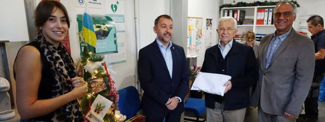 241226 Entrega de vales para juguetes y regalos (1)