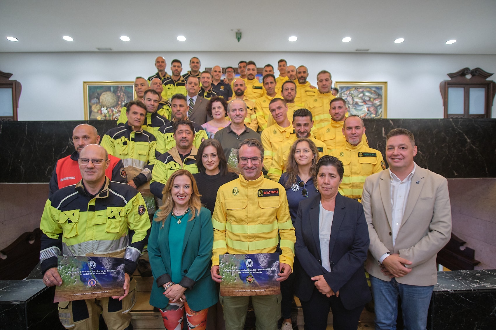 Cabildo-Brifor y Bomberos de Tenerife-DANA Valencia (1)