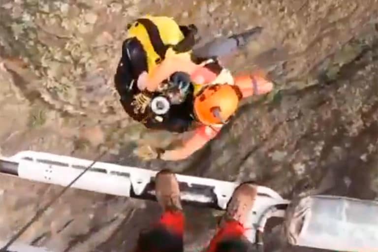 EL GES RESCATA A UN SENDERISTA EN EL BARRANCO DE MASCA 21-12-24