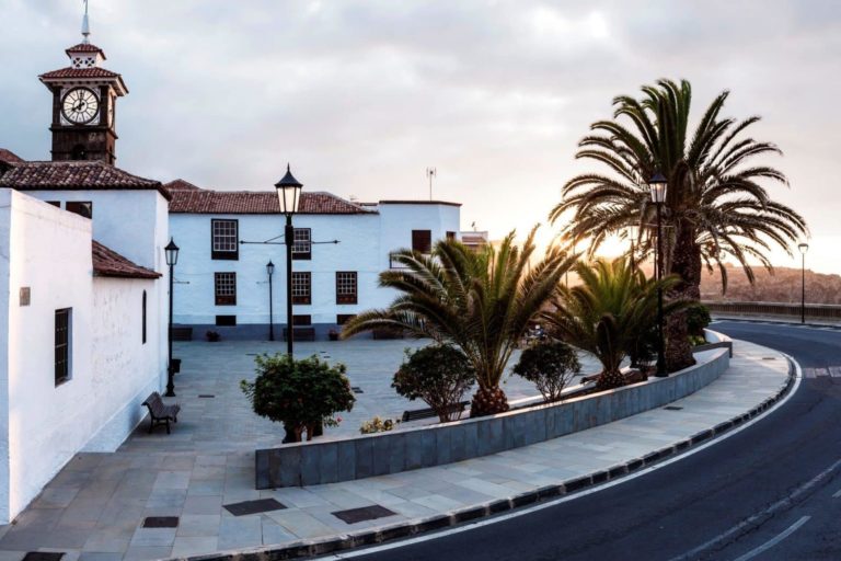 Plaza Rosario Oramas