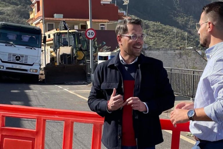 160125 Visita obra Plan de Barrios hundimiento Calle Camino Nuevo