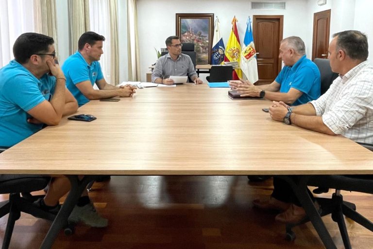 201224 Reuni�n con sector del taxi subvenciones 2024