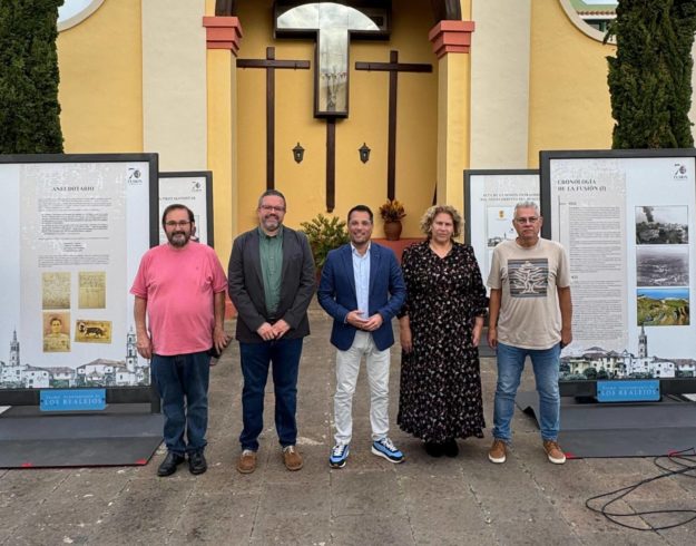 210125 Presentaci�n de la exposici�n itinerante del 70 aniversario de la Fusi�n (4)