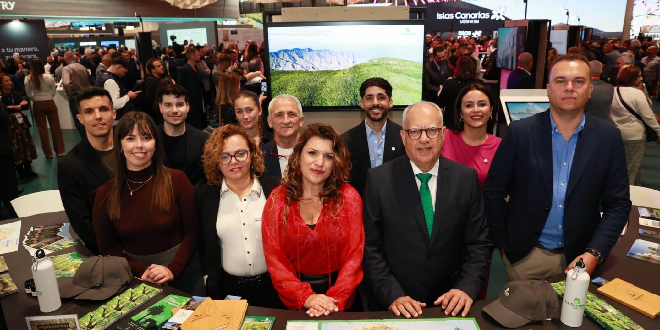 220124 Delegación de la isla de La Gomera presente en FITUR, encabezada por el presidente insular, Casimiro Curbelo, y la consejera insular de Turismo, María Isabel Méndez