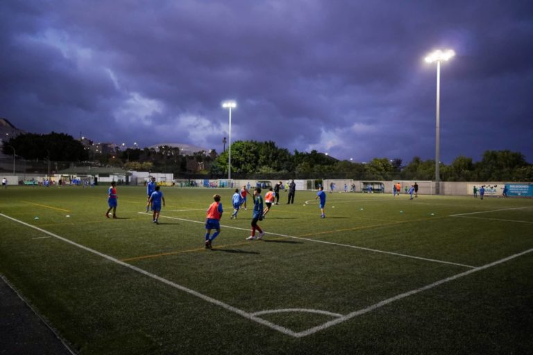 250112 Luminarias instalaciones deportivas